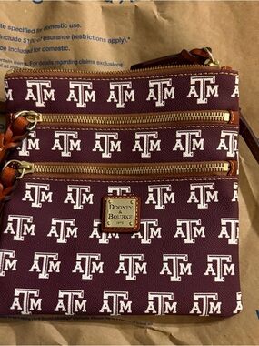 Dooney & Bourke Texas A&M Crossbody ( Reasonable offers welcome)
